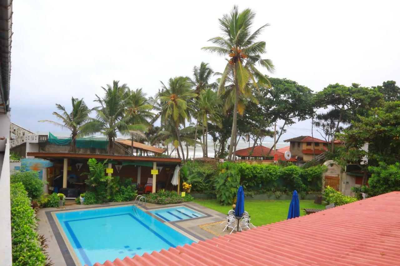 Ranveli Beach Resort Dehiwala-Mount Lavinia Exterior foto